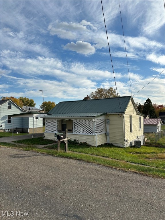 387 West Marietta Street Woodsfield OH 43793