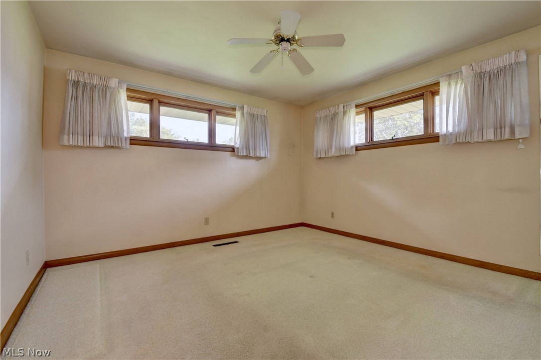 617 Oak Ave SW Strasburg OH 44680