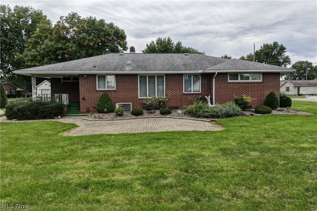 617 Oak Ave SW Strasburg OH 44680