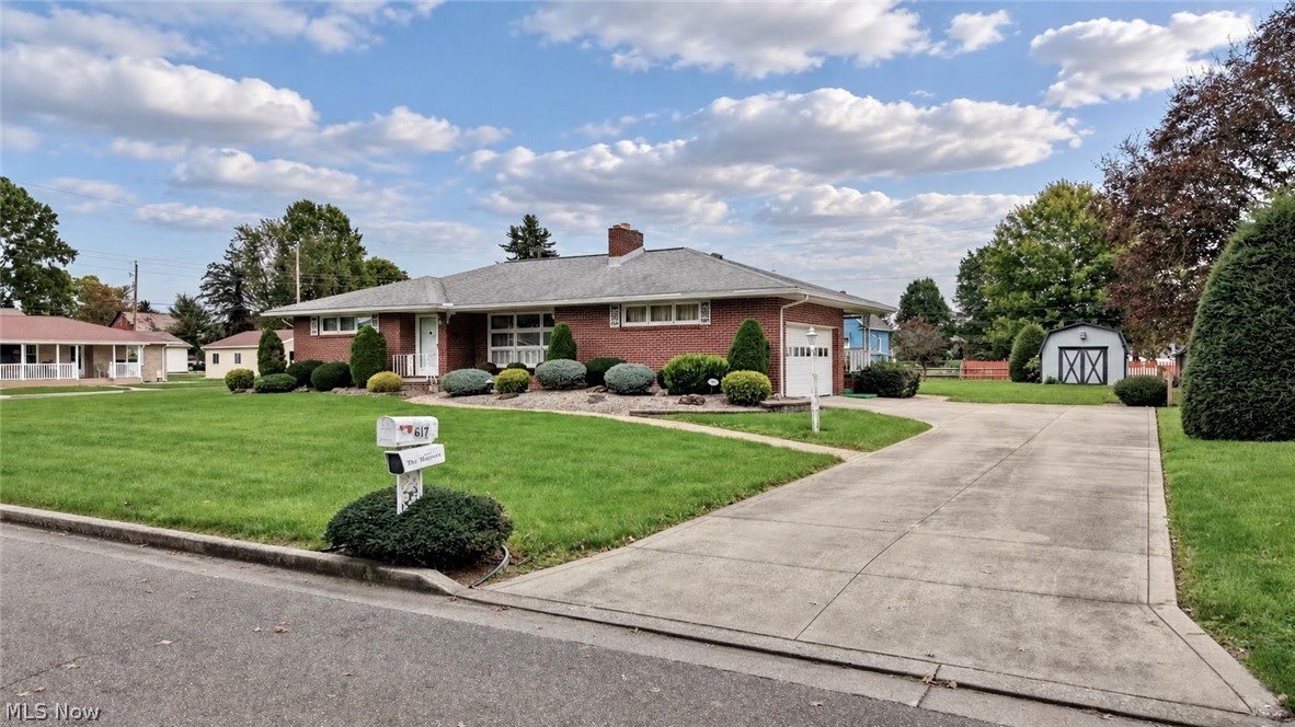 617 Oak Ave SW Strasburg OH 44680