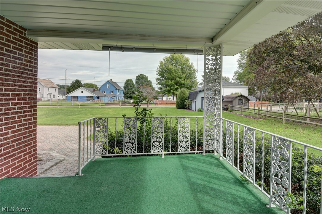617 Oak Ave SW Strasburg OH 44680