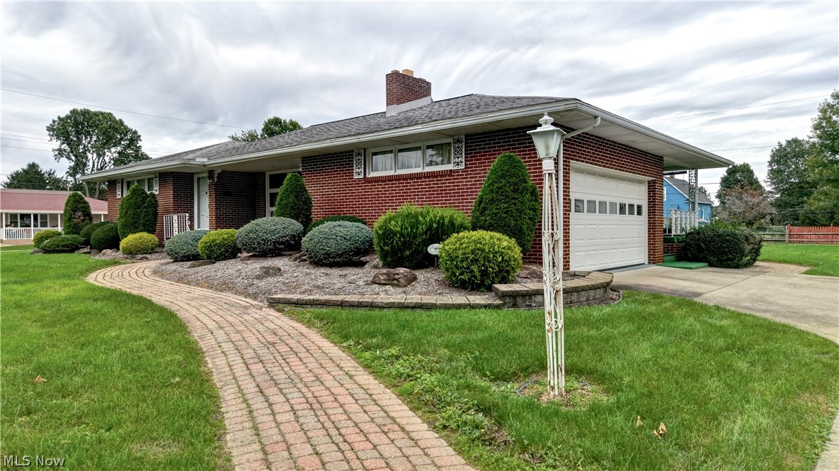 617 Oak Ave SW Strasburg OH 44680