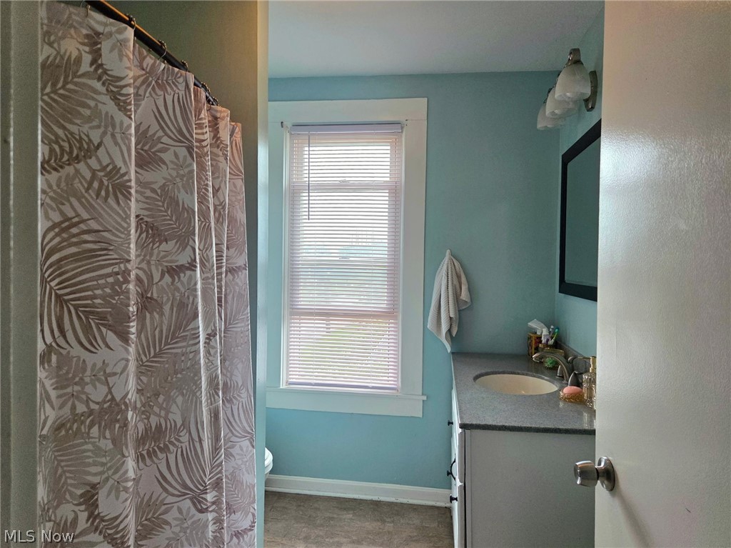 678 W Martin Street East Palestine OH 44413