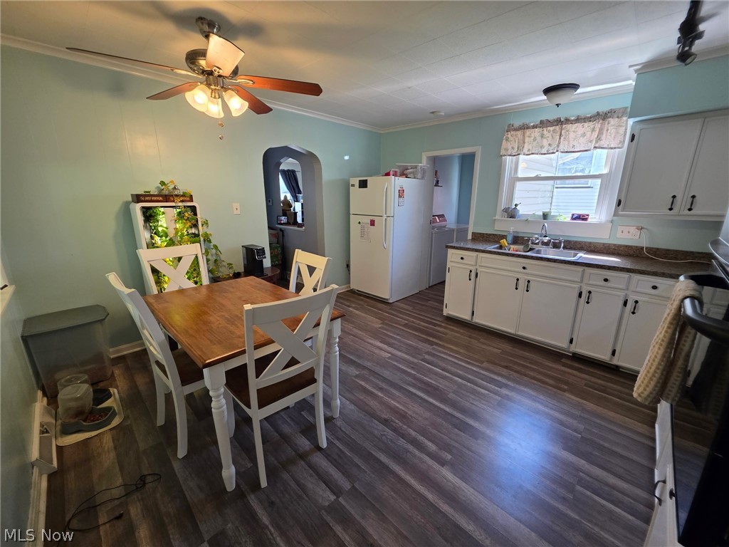 678 W Martin Street East Palestine OH 44413