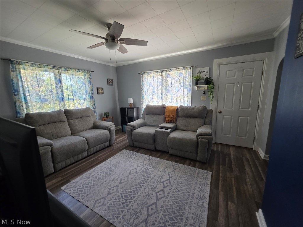 678 W Martin Street East Palestine OH 44413