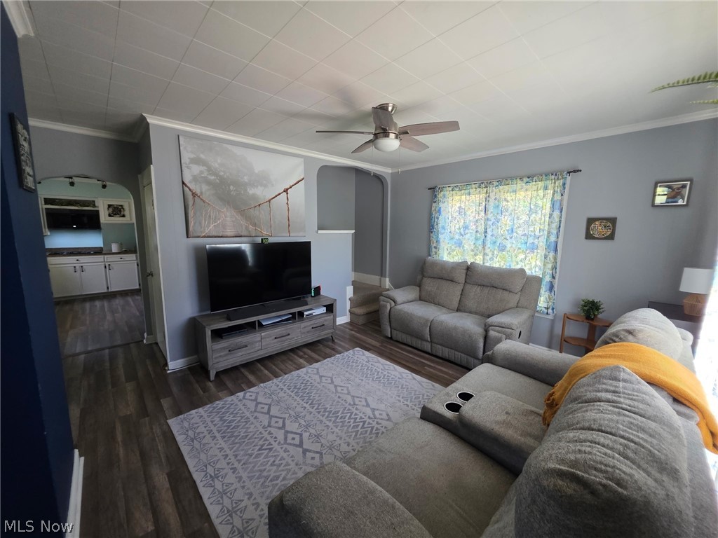 678 W Martin Street East Palestine OH 44413
