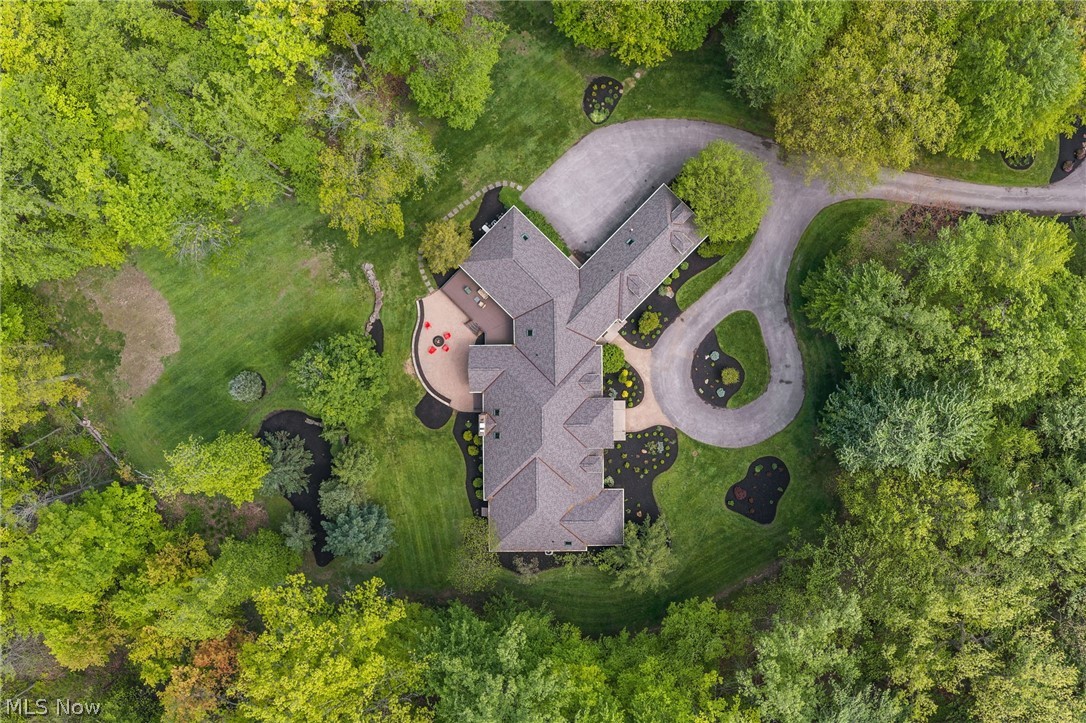 8795 Pheasant Run Lane Kirtland Hills OH 44060