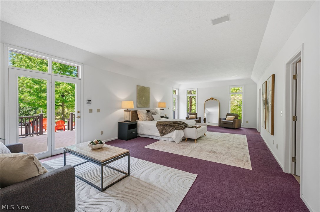 8795 Pheasant Run Lane Kirtland Hills OH 44060
