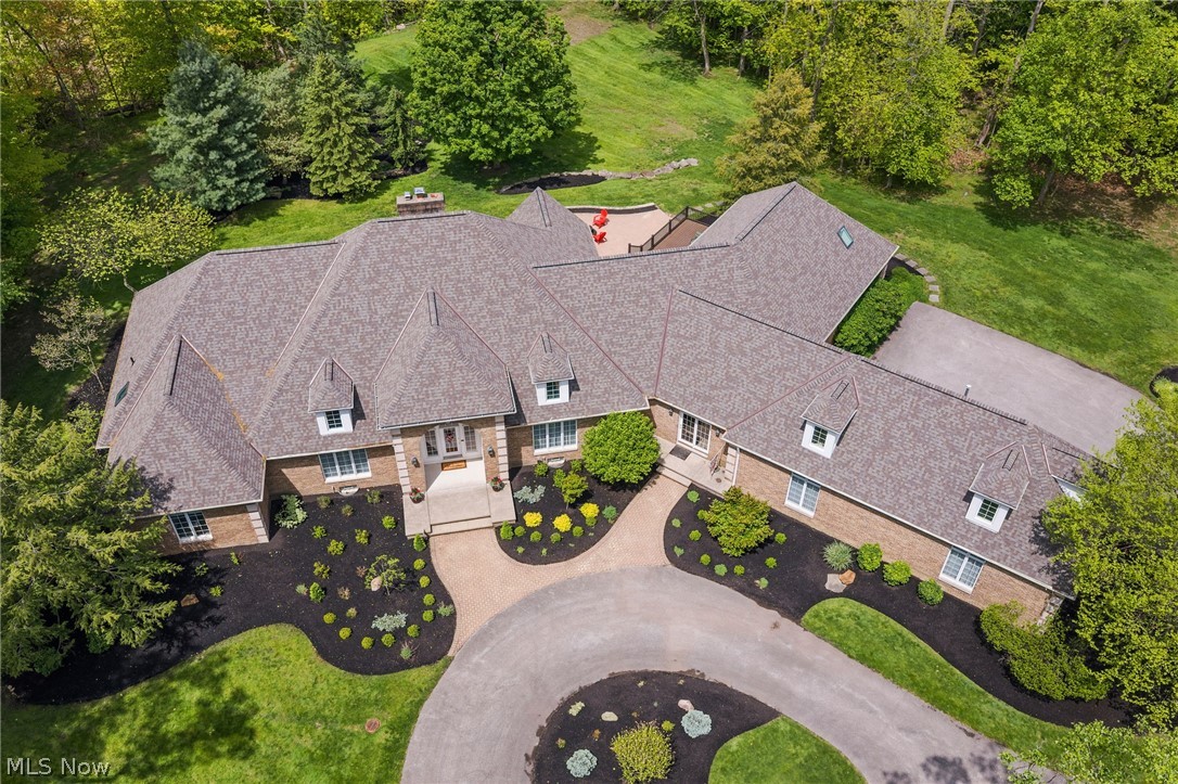 8795 Pheasant Run Lane Kirtland Hills OH 44060