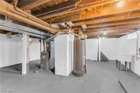 18155 Libby Road Maple Heights OH 44137