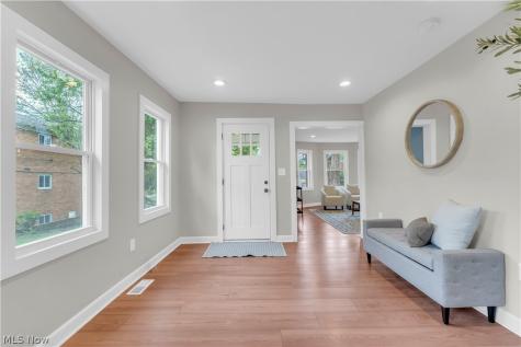 18155 Libby Road Maple Heights OH 44137