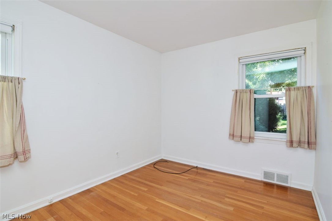 1663 Oakmount Road South Euclid OH 44121
