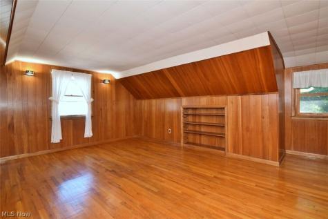 1663 Oakmount Road South Euclid OH 44121