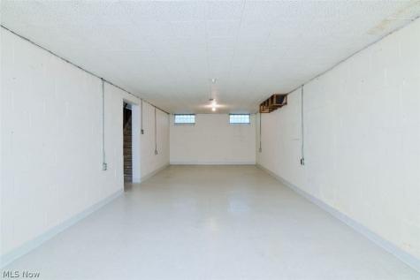1663 Oakmount Road South Euclid OH 44121