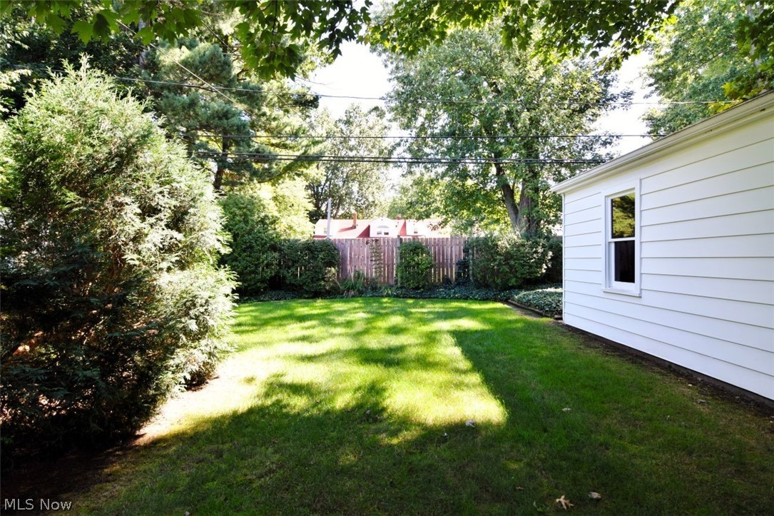 1663 Oakmount Road South Euclid OH 44121