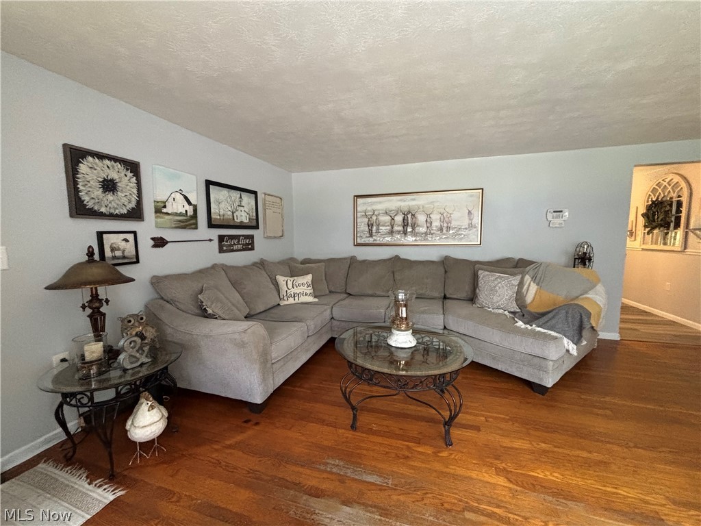 6601 Mapleton Street SE East Canton OH 44730