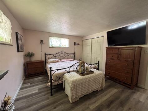 6601 Mapleton Street SE East Canton OH 44730