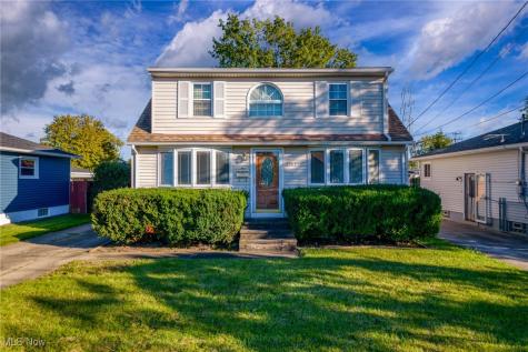 5997 Westbrook Drive Brook Park OH 44142