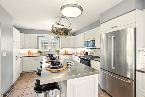 2208 Cleveland Road Wooster OH 44691