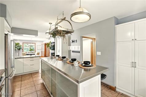 2208 Cleveland Road Wooster OH 44691