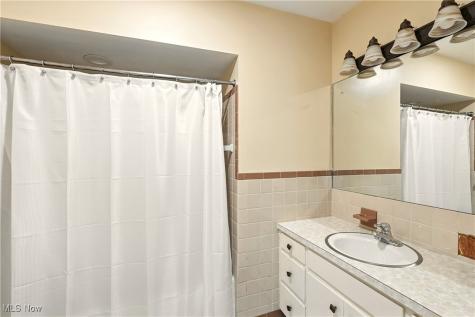 2208 Cleveland Road Wooster OH 44691