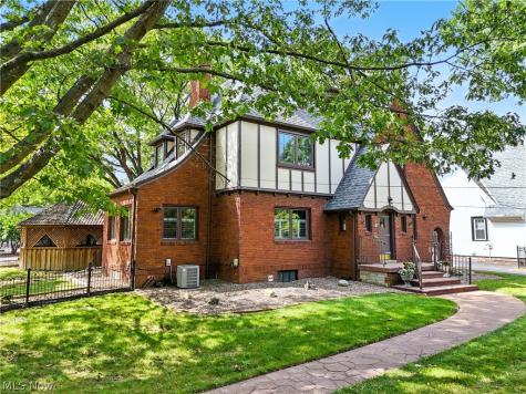 2208 Cleveland Road Wooster OH 44691