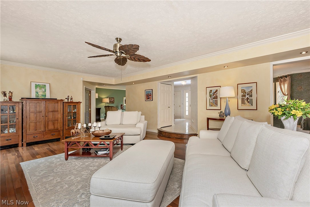 19165 Ridgeline Court Strongsville OH 44136