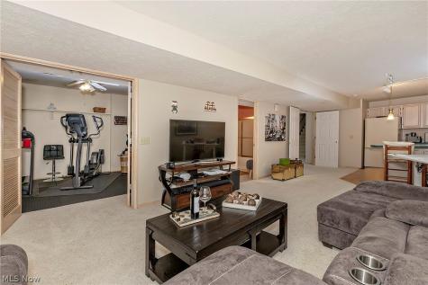 19165 Ridgeline Court Strongsville OH 44136