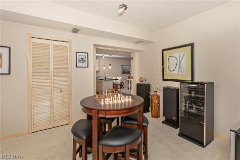 19165 Ridgeline Court Strongsville OH 44136