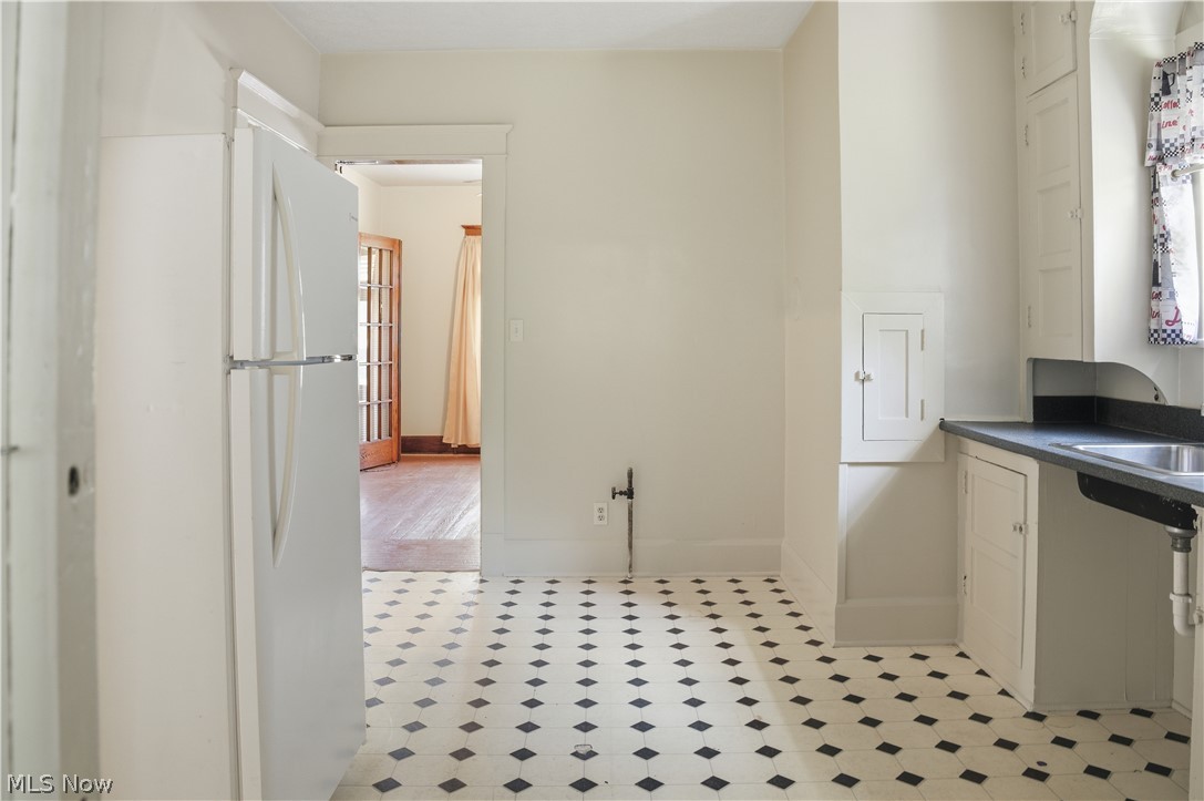 33 E Earle Avenue Youngstown OH 44507