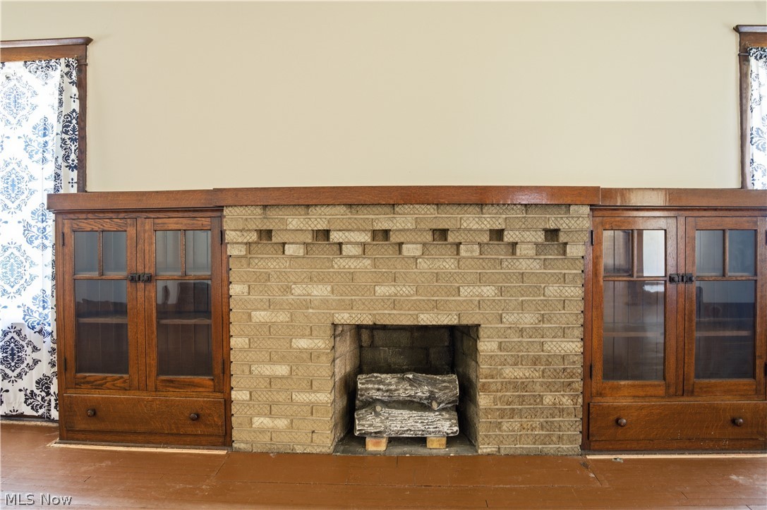 33 E Earle Avenue Youngstown OH 44507