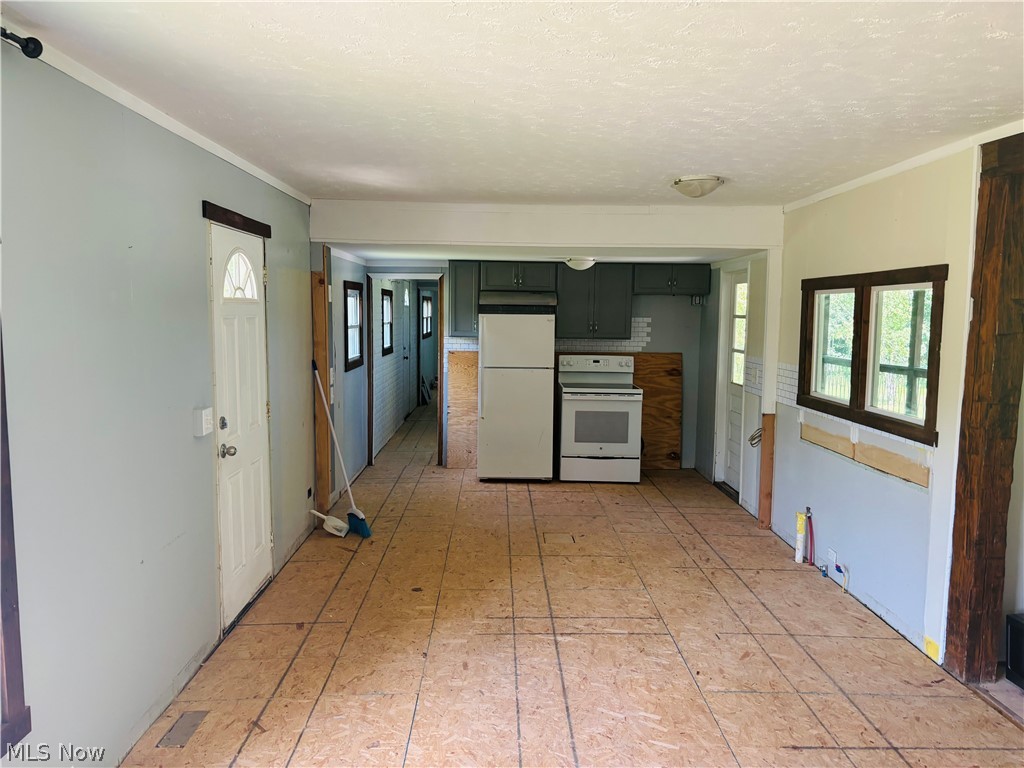7191 Turner Road Pierpont OH 44082