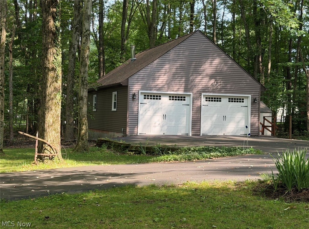 7342 Hubbard Bedford Road Hubbard OH 44425