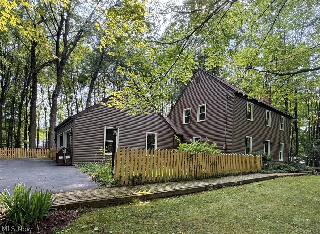 7342 Hubbard Bedford Road Hubbard OH 44425