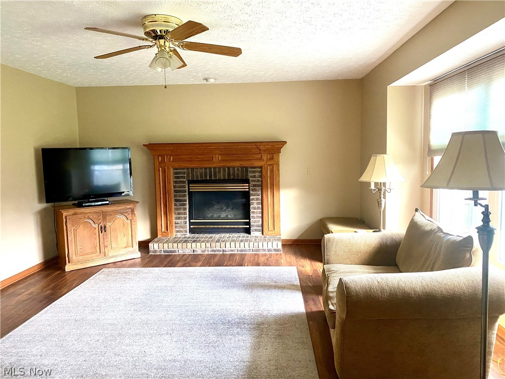 117 Carol Lane Elyria OH 44035