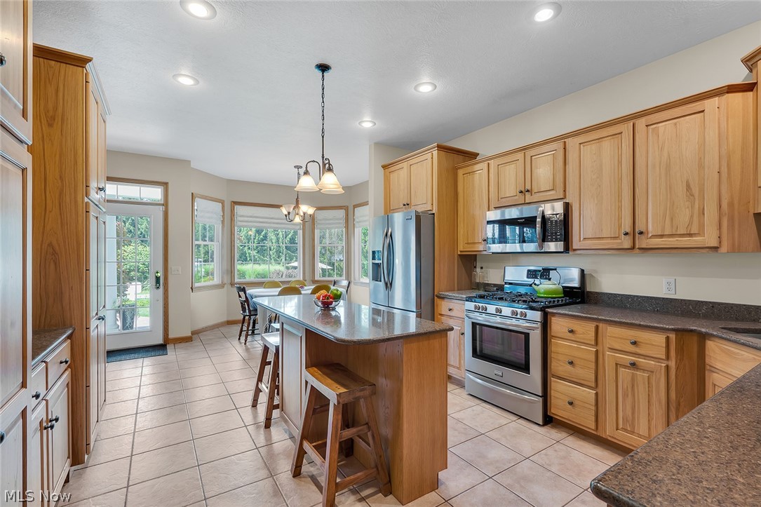 982 Shannon Lane Salem OH 44460