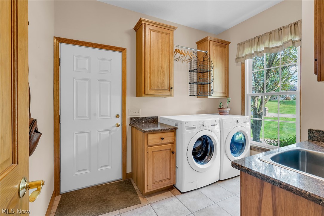 982 Shannon Lane Salem OH 44460