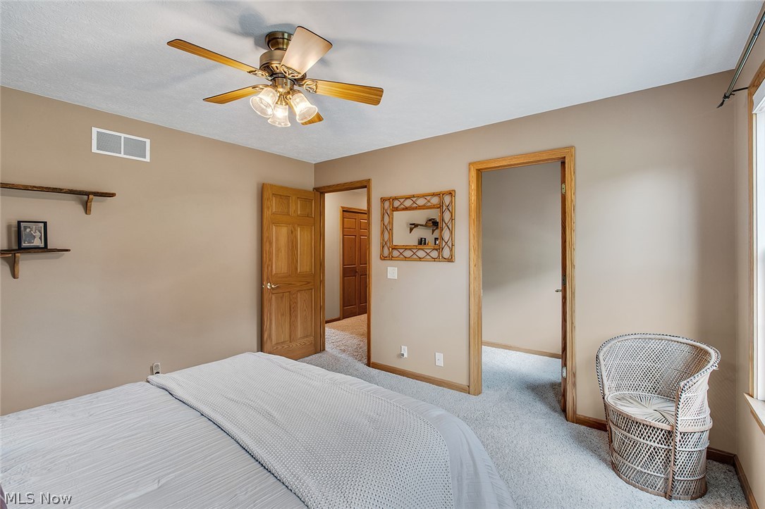 982 Shannon Lane Salem OH 44460