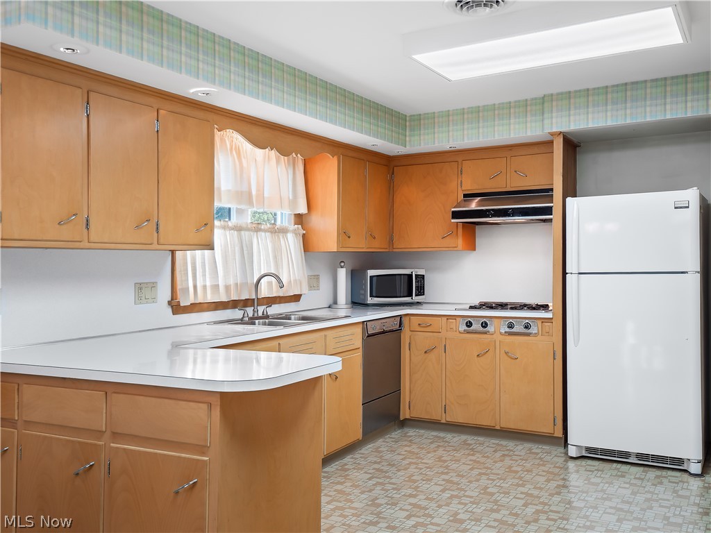 216 Missouri Avenue Lorain OH 44052