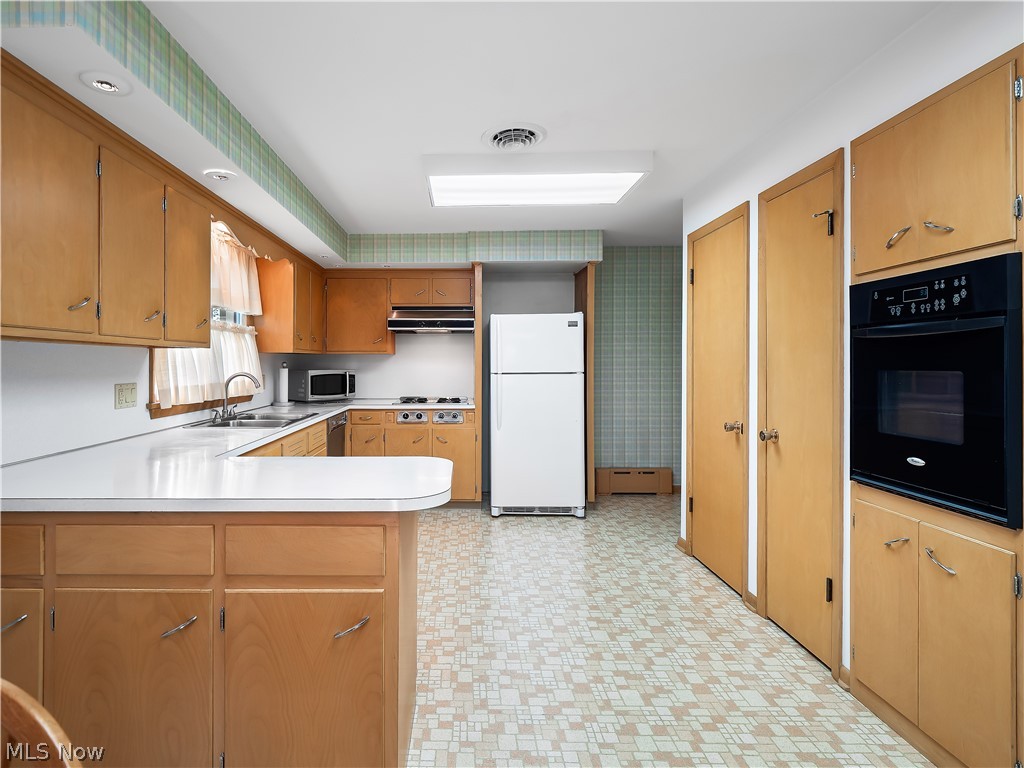 216 Missouri Avenue Lorain OH 44052
