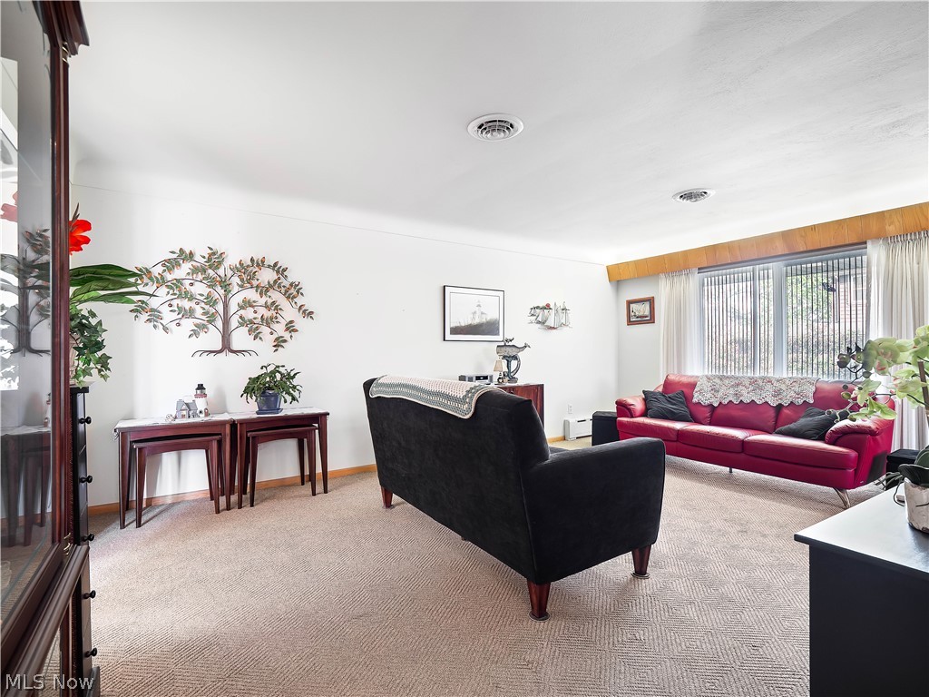 216 Missouri Avenue Lorain OH 44052