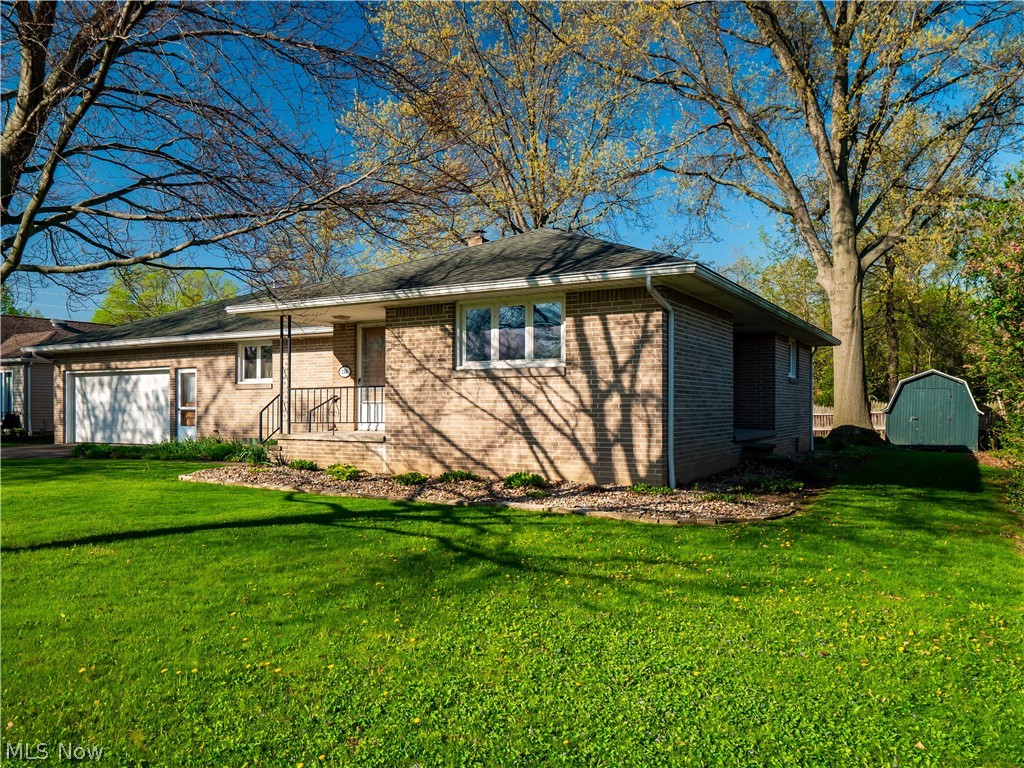 216 Missouri Avenue Lorain OH 44052