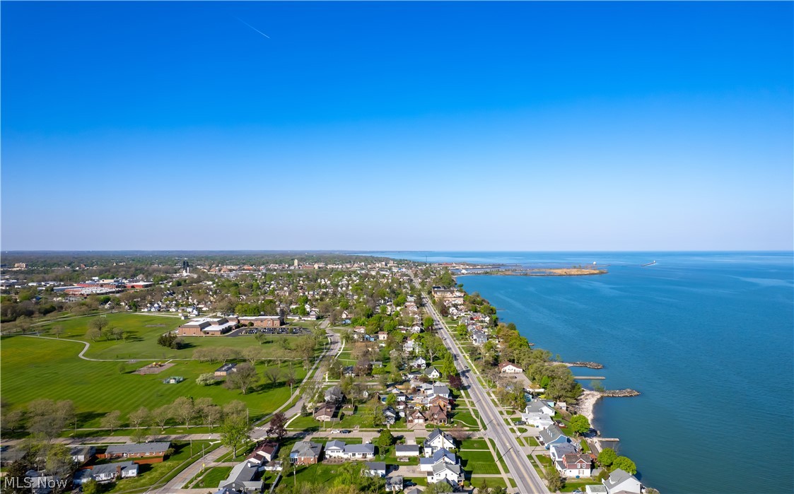 216 Missouri Avenue Lorain OH 44052