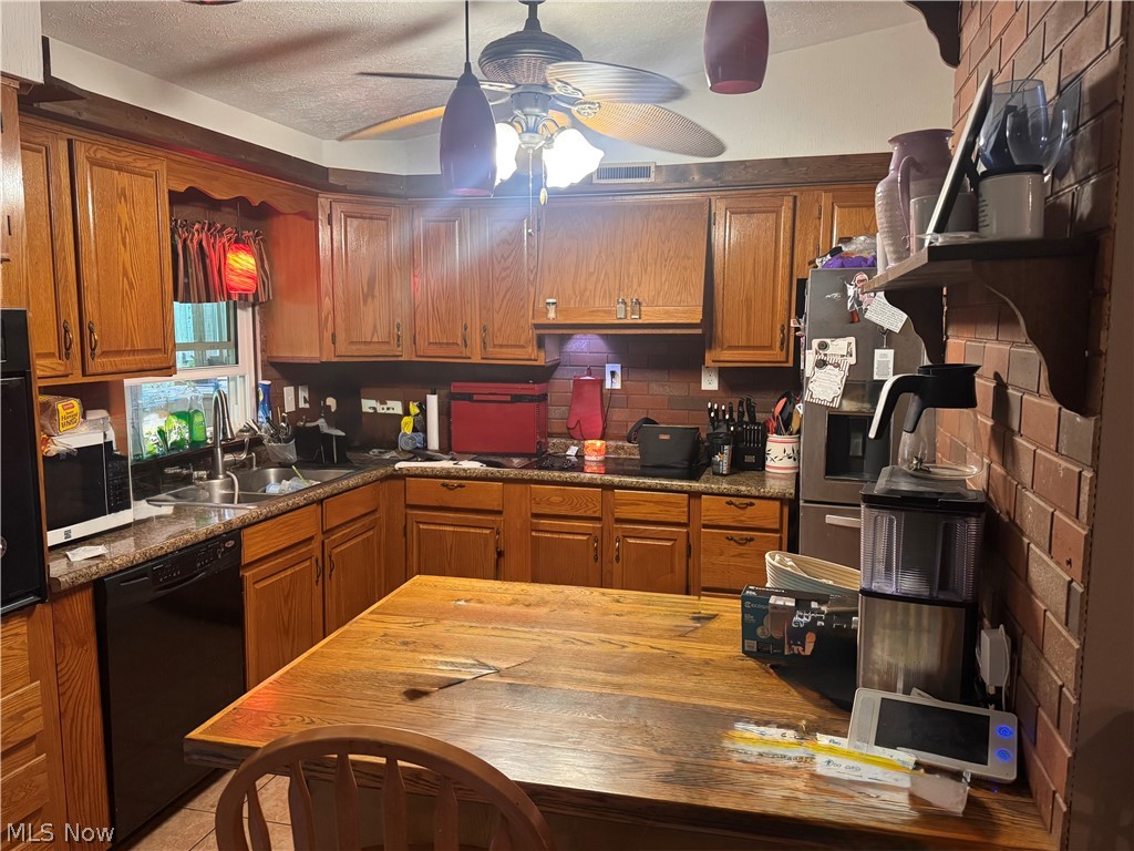 1921 Birch Trace Drive Austintown OH 44515