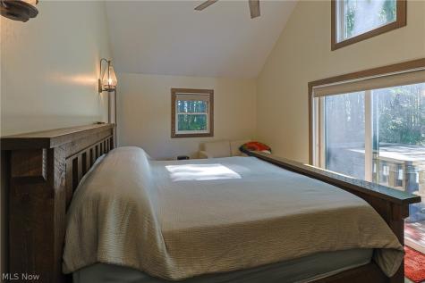 196 Greenwich East Townline Road N New London OH 44851