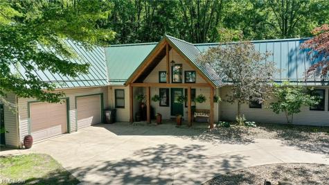 196 Greenwich East Townline Road N New London OH 44851