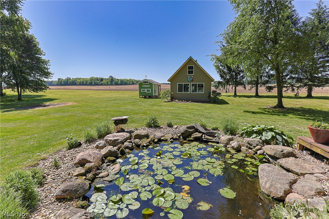 196 Greenwich East Townline Road N New London OH 44851
