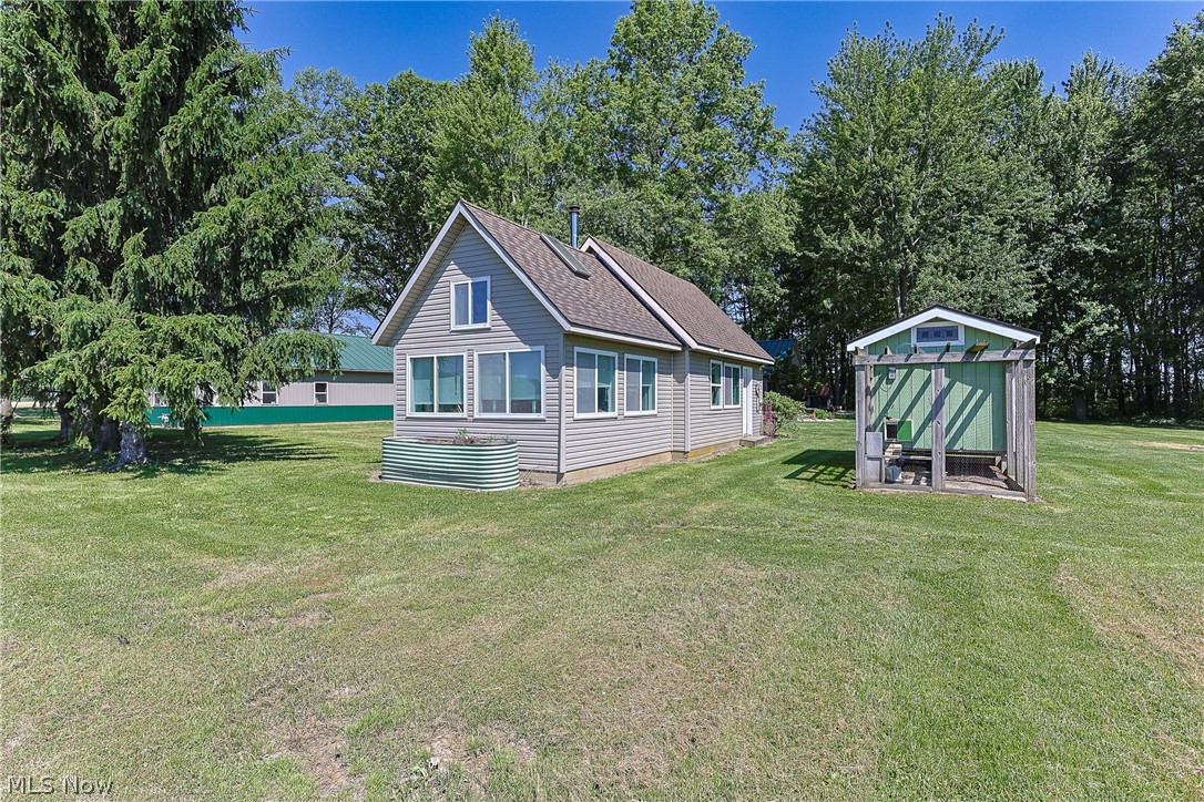 196 Greenwich East Townline Road N New London OH 44851