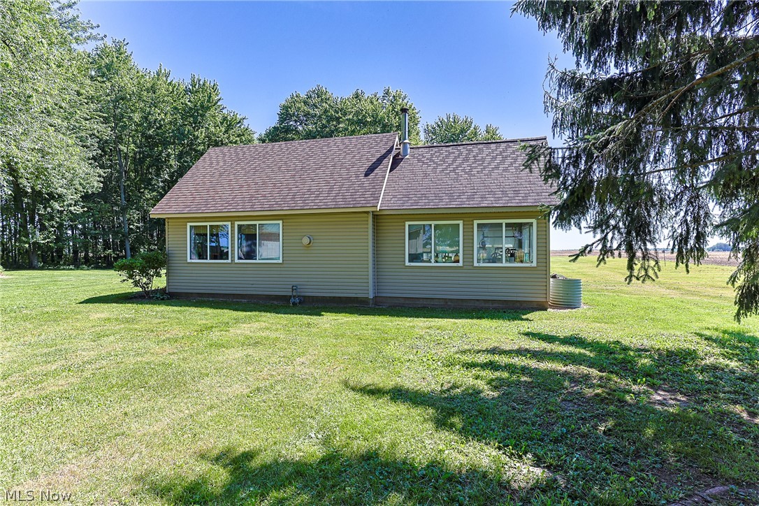 196 Greenwich East Townline Road N New London OH 44851