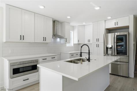 1772 Marwell Boulevard Hudson OH 44236